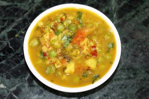 Aloo Matar Ki Sabji