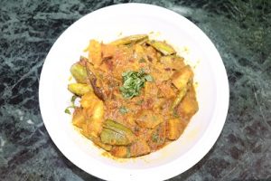 Parwal Aloo Dum Recipe Bihari Style