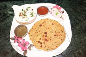 Pyaz ka Paratha Recipe