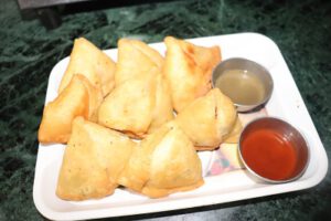 Samosa Recipe in Hindi