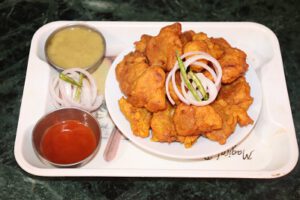 Crispy Moong Dal Pakodi