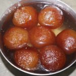 Khoya Gulab Jamun – दुकान है बंद, गुलाबजामुन खाने का है मन तो आसान तरीका से गुलाब जामुन बनाएं घर पर