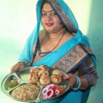 Bihari Litti Chokha – बिहारी स्टाइल में लिट्टी चोखा का बनाने तरीका देखें, अगुंलिया चाटते रह जाएंगे