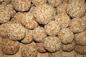 Churwa Laddu