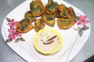 Lauki ke Patte ke Pakode