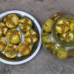 Nimbu ka Achar – मिनटों में बनाएं नींबू का अचार जो एक बार खा लिए तो बार-बार बनाने को मजबूर हो जाएंगे